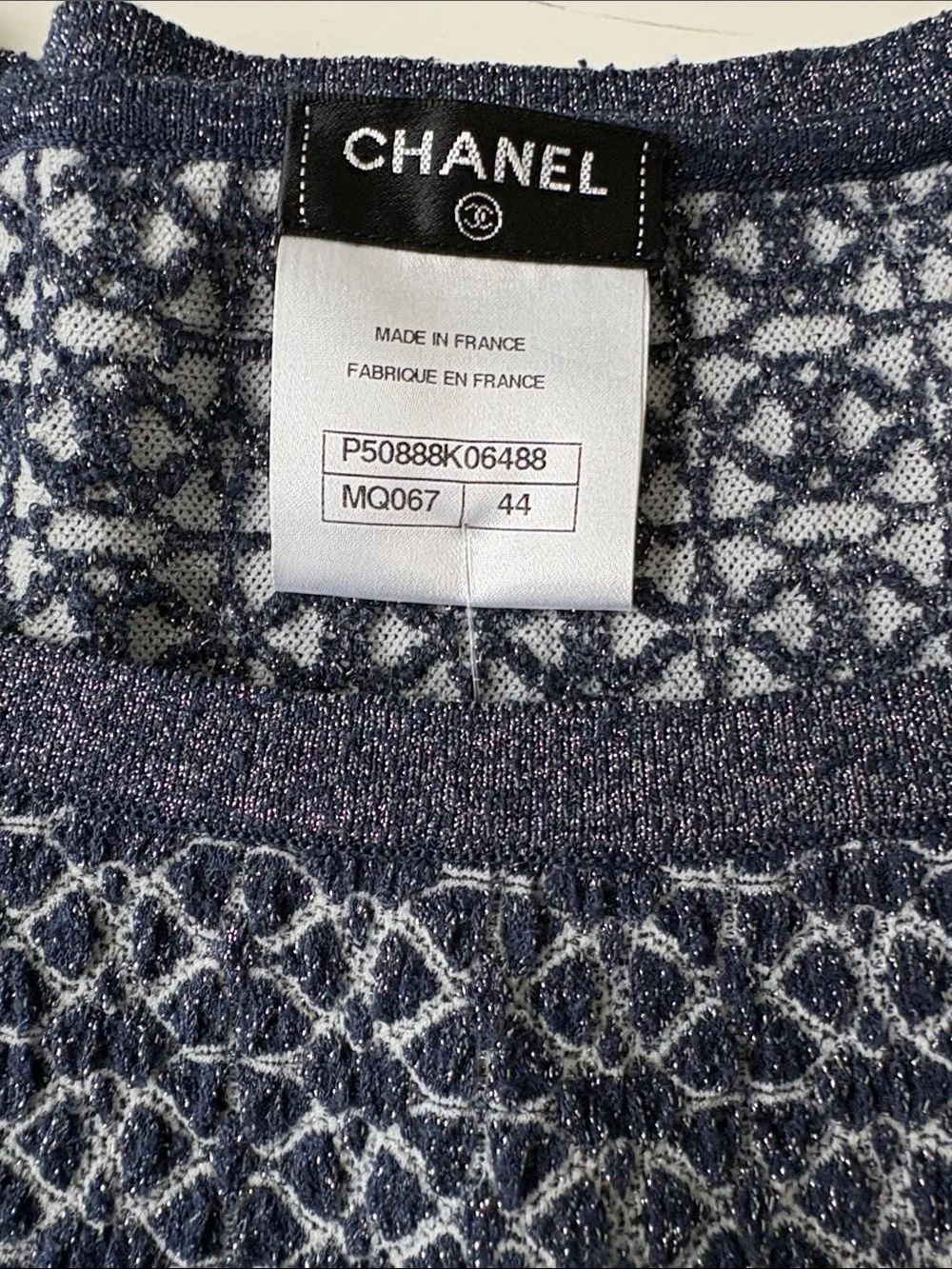 CHANEL Navy and White Long-Sleeve Knit Top - Cruise 2015